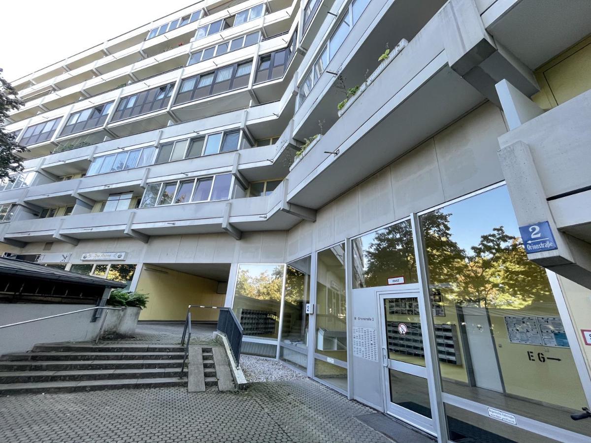 Lta Apartment In Unterschleissheim Bei Muenchen Esterno foto