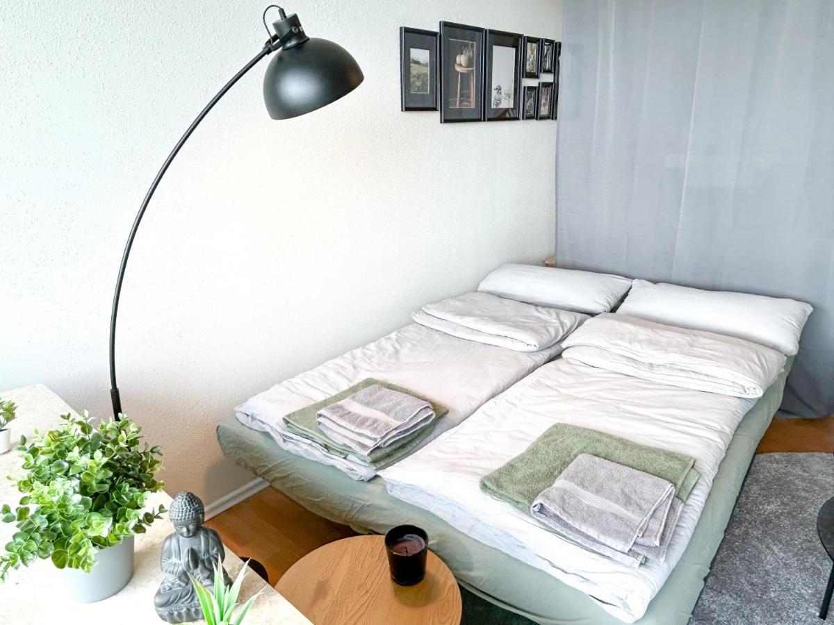 Lta Apartment In Unterschleissheim Bei Muenchen Esterno foto